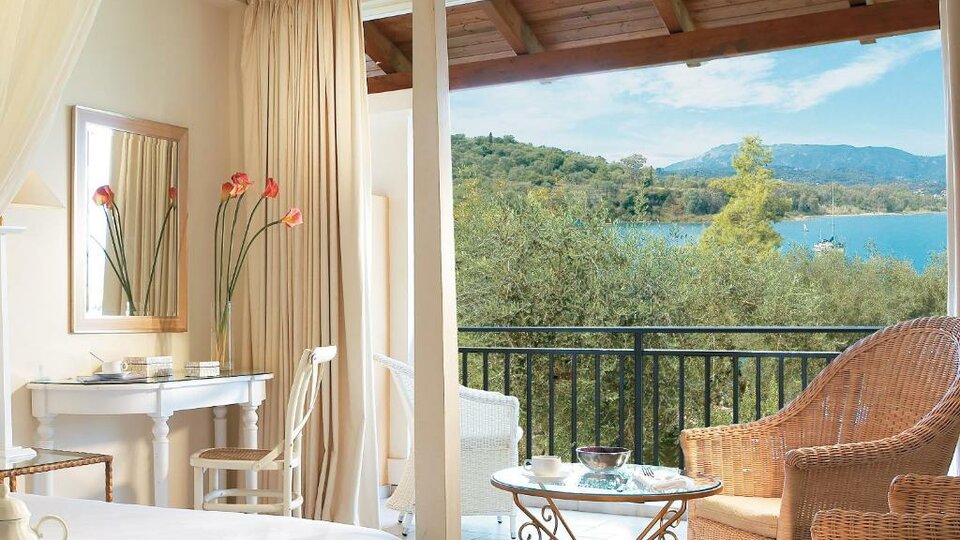 Grecotel Eva Palace 6