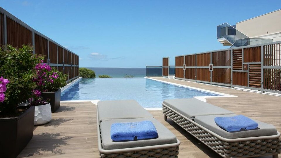 Pomegranate Wellness Spa 8