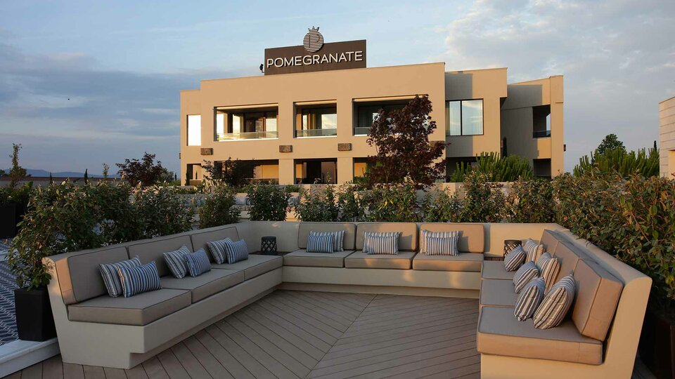 Pomegranate Wellness Spa 3