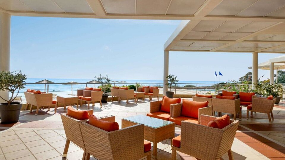 Ramada Plaza Thraki 4