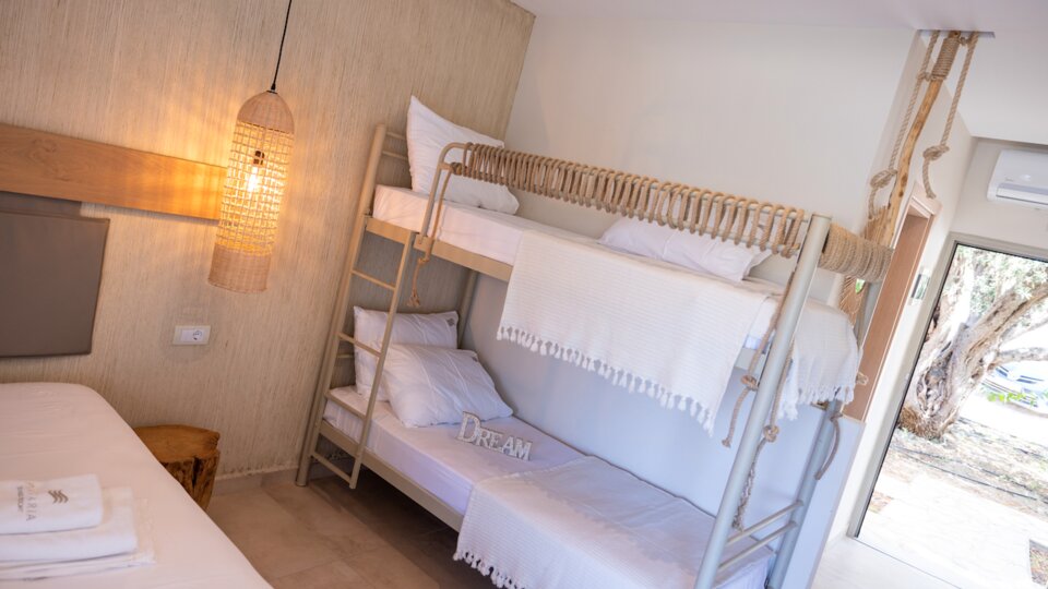 Plataria Seaside Resort 53