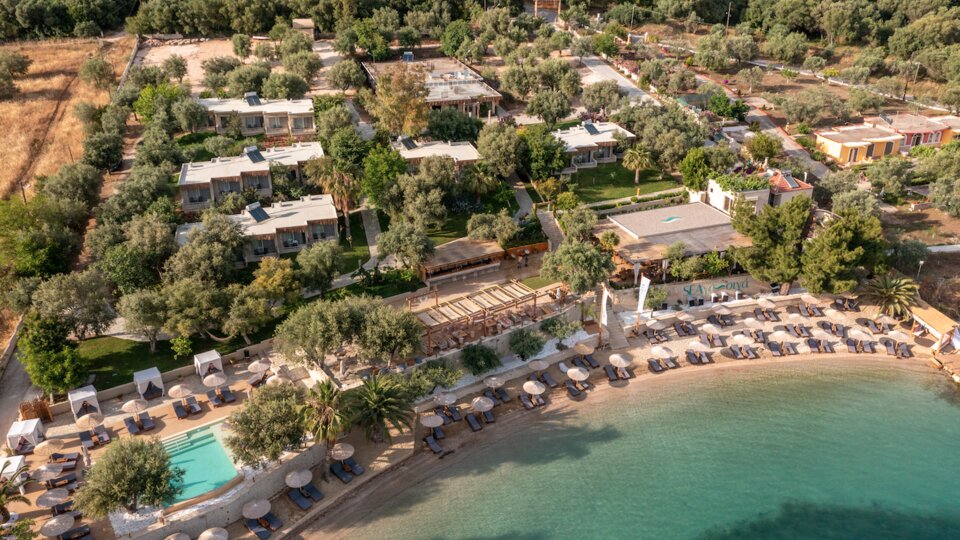 Plataria Seaside Resort 81