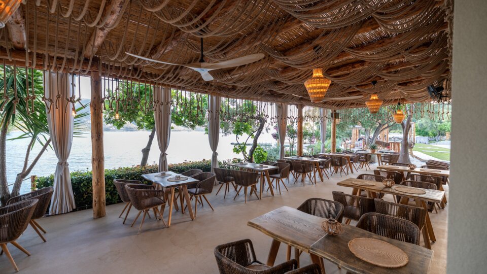 Plataria Seaside Resort 76