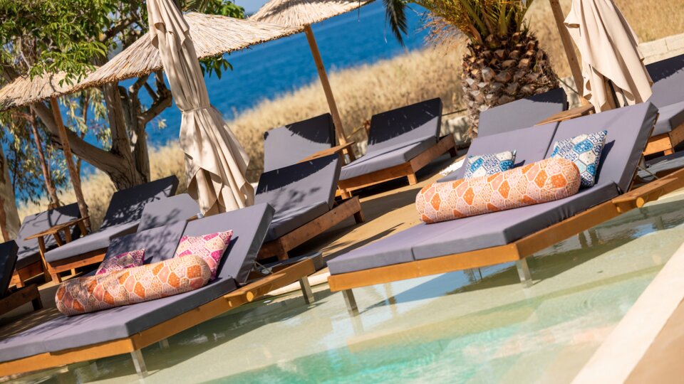 Plataria Seaside Resort 46