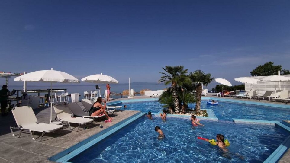 Al Mare 5