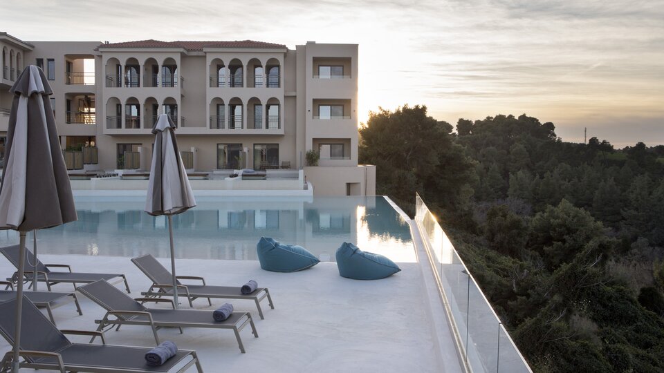Cora Hotel & Spa Resort 12